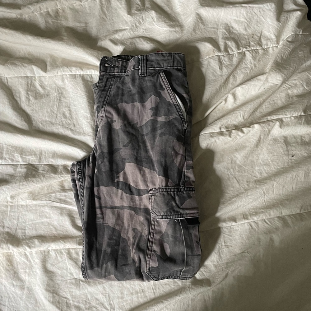 WRANGLER CARGO CAMO PANTS